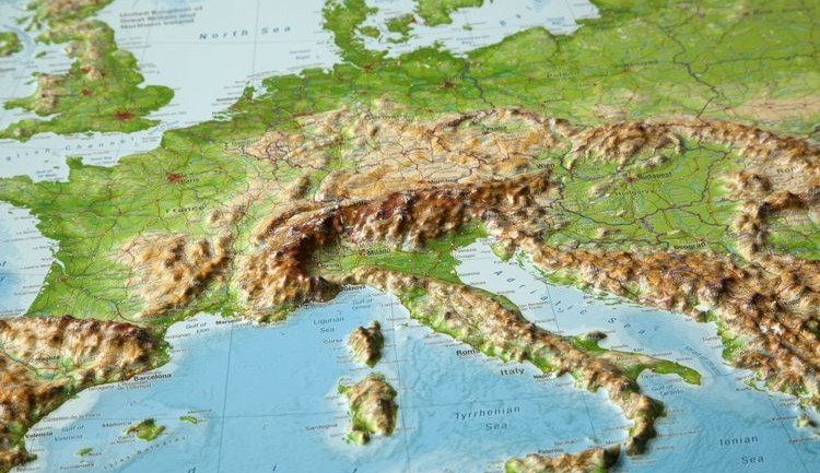 Big_relief_map_Europe,_English__version_-_detail_5
