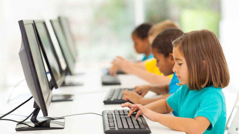 Advantages-of-using-internet-at-schools